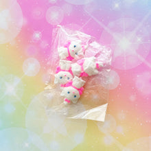 Load image into Gallery viewer, White Cat Silicone Pen Beads