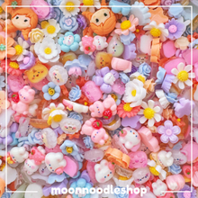 Load image into Gallery viewer, A404 Rainbow Mini Animals Sprinkle Mix