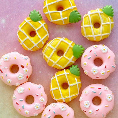 A546 Pineapple Donut Charm Beads - 10pcs