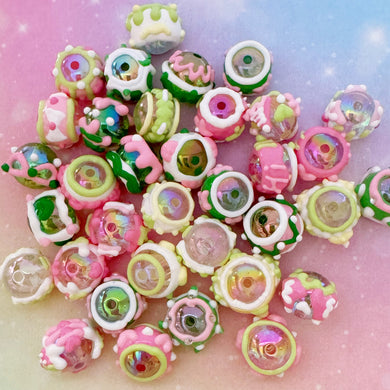 A574 Pink and Green Painted Beads 18pcs