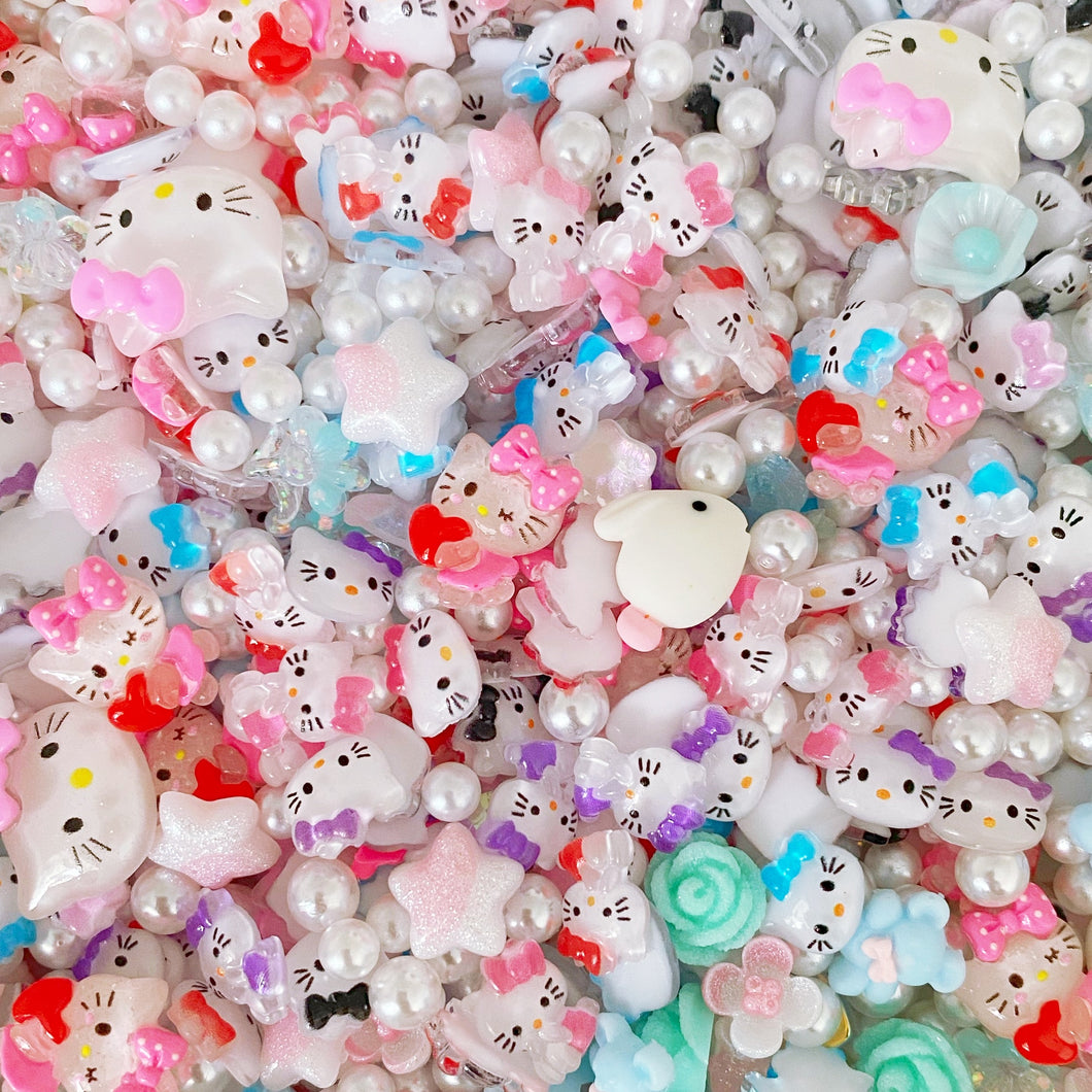 A387 Hello Kitty Pearl Sprinkle Mix