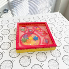 Load image into Gallery viewer, Red Carnival Resin Shaker Tray
